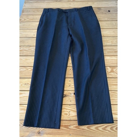 Michael Kors 2 Piece Pin Stripe Suit Size 44L Men’s Black - Picture 10 of 14